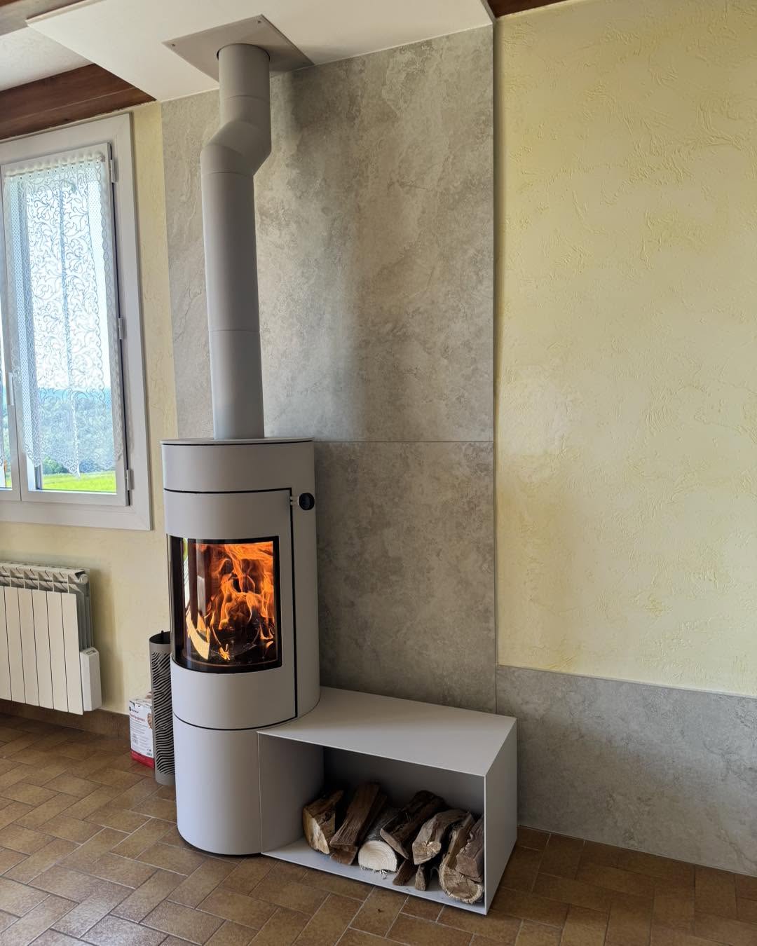 Avant / Après : poêle Attika Viva 120 L couleur sable